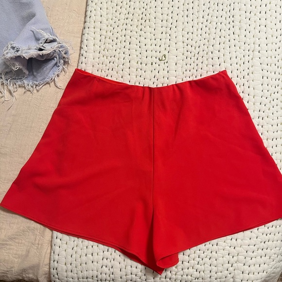 Alice + Olivia Red Women's Shorts